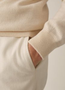 knitwear_hoodie_cashmere_white_3_1024x1024