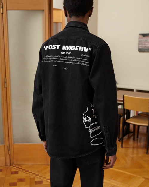 Off-White hyllar Jean-Michel Basquiat långärmad t-shirt